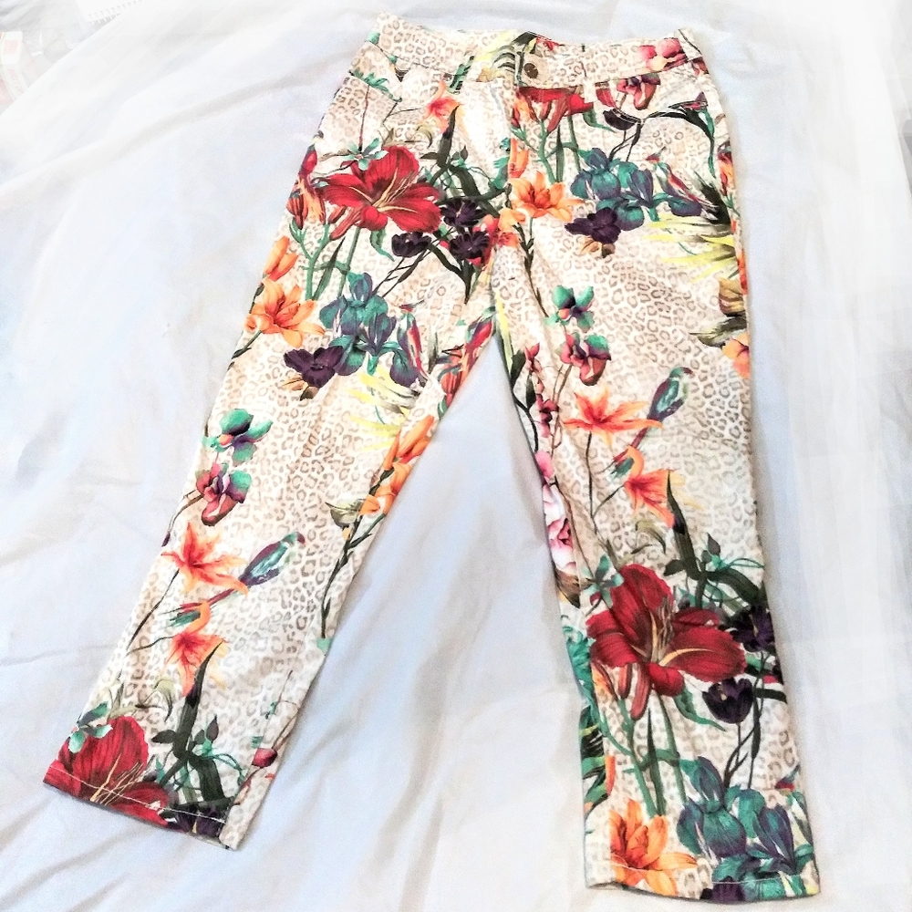 Tropical print cropped pants
